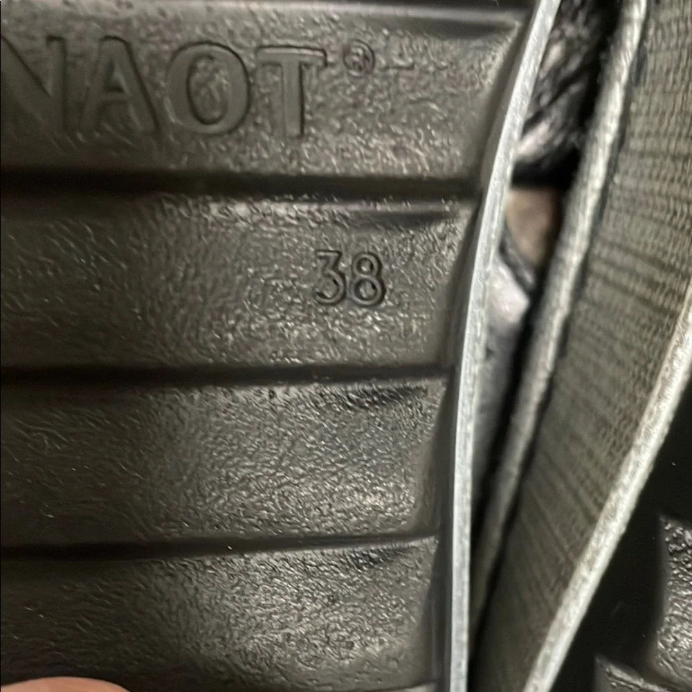 Naot Black Leather wedge Slide Sandals - Picture 10 of 10